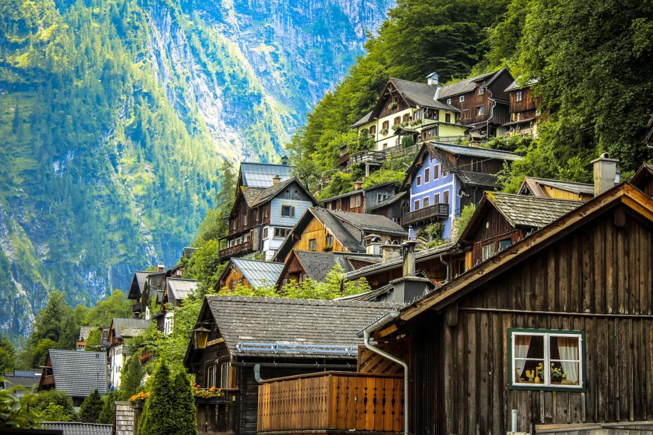 Haus Am Hof - 15Th Century House At The Lake, Near The Marketplace, With A Balcony ハルシュタット エクステリア 写真