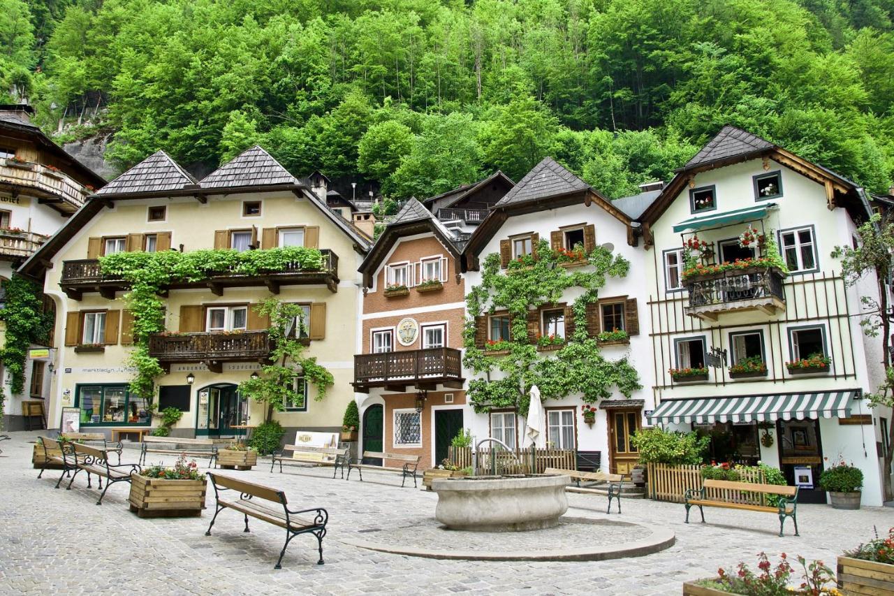 Haus Am Hof - 15Th Century House At The Lake, Near The Marketplace, With A Balcony ハルシュタット エクステリア 写真